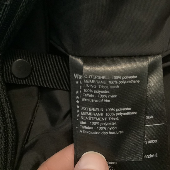 Burton Ruby Red Ski and Snowboard Jacket - Picture 3 of 8